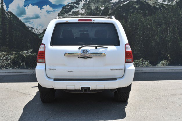 Used 2007 Toyota 4Runner SR5 AWD/4WD image 10