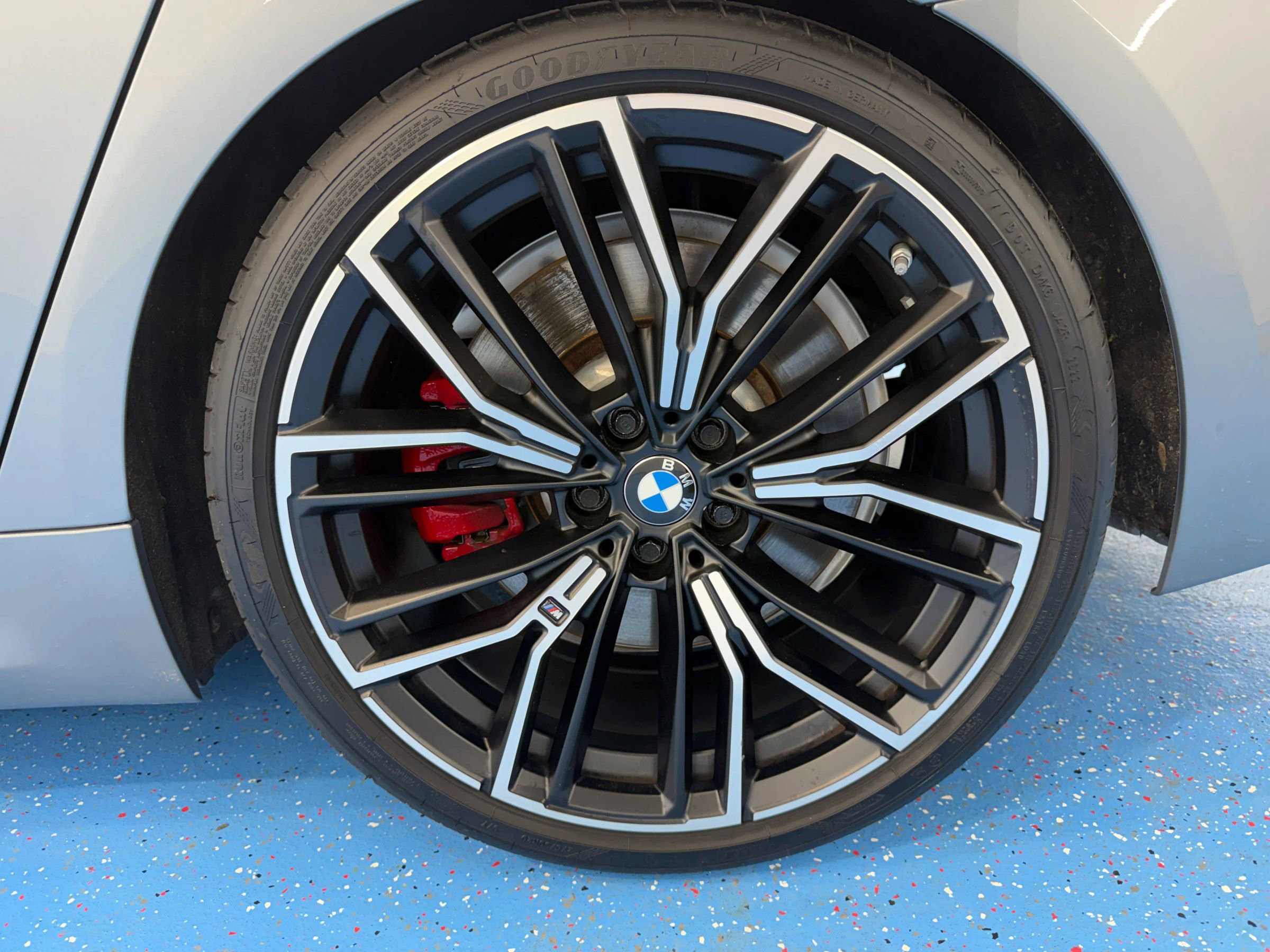 Used 2023 BMW M550i xDrive w/ Premium Enhanced Package AWD/4WD image 55