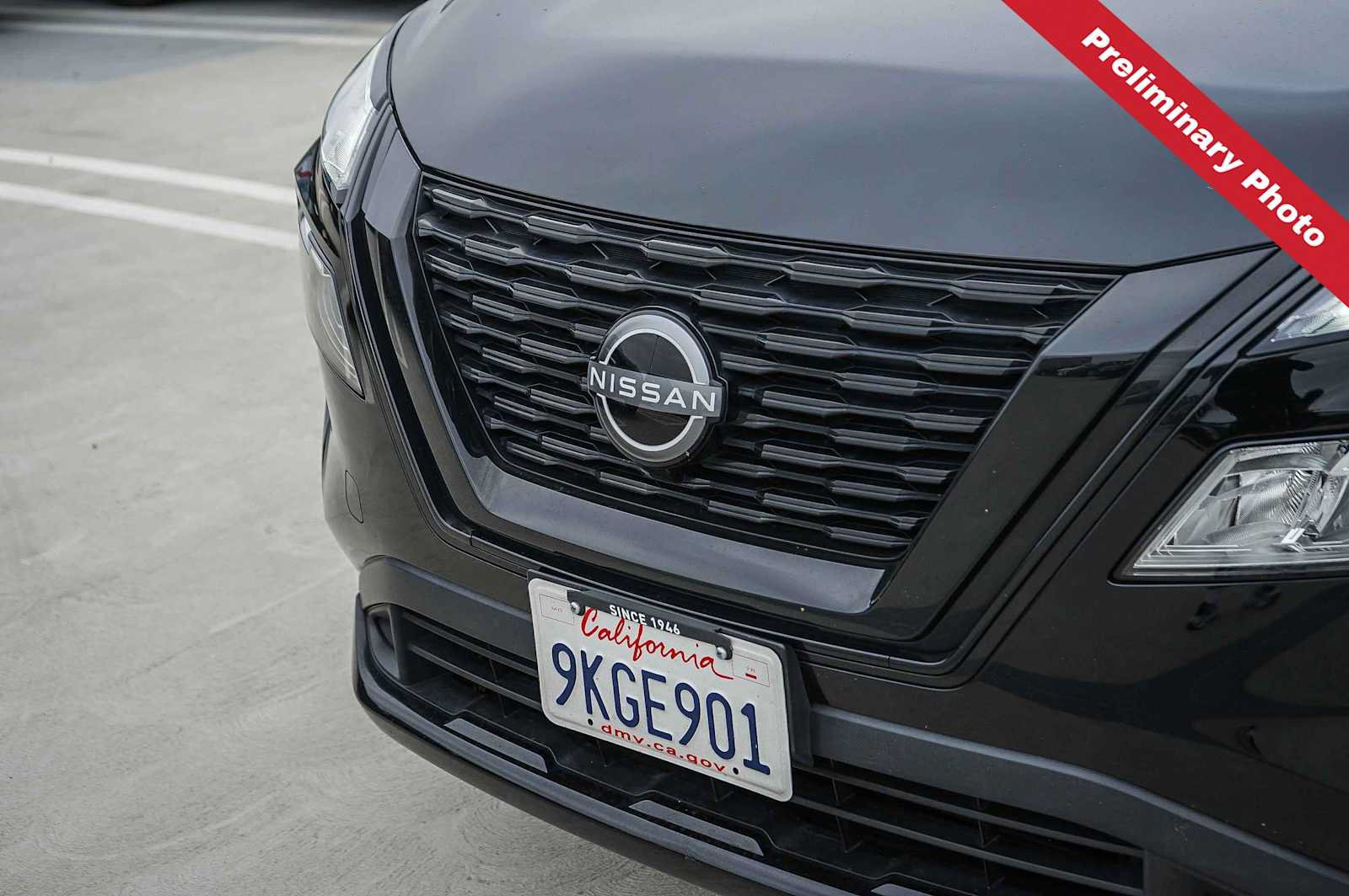 Used 2023 Nissan Rogue SV w/ SV Premium B Package FWD image 5