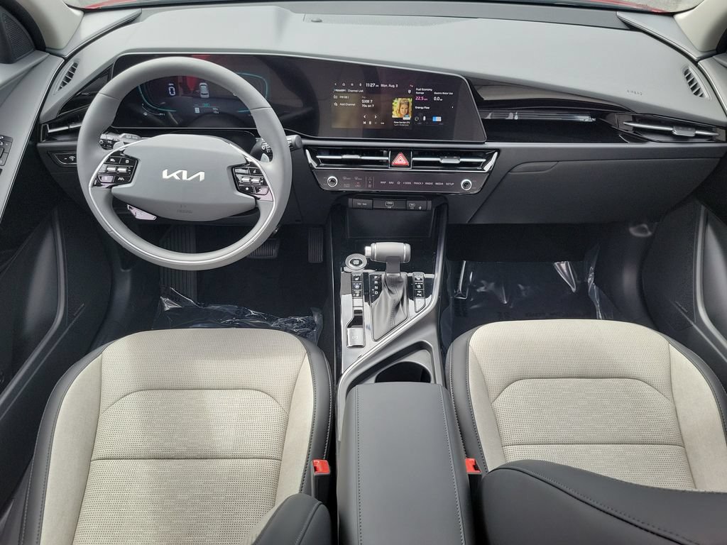 New 2026 Kia Niro FWD image 27