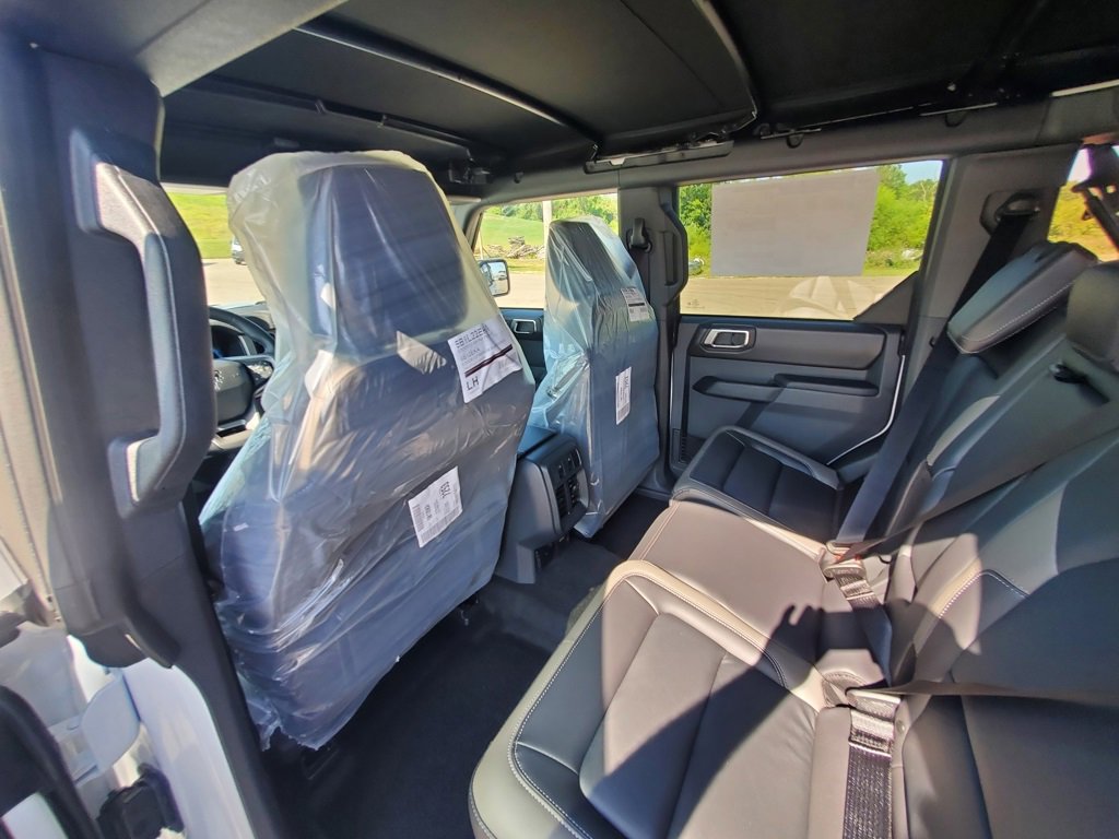 New 2025 Ford Bronco Badlands image 21