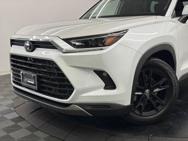 Certified 2026 Toyota Grand Highlander FWD image 4