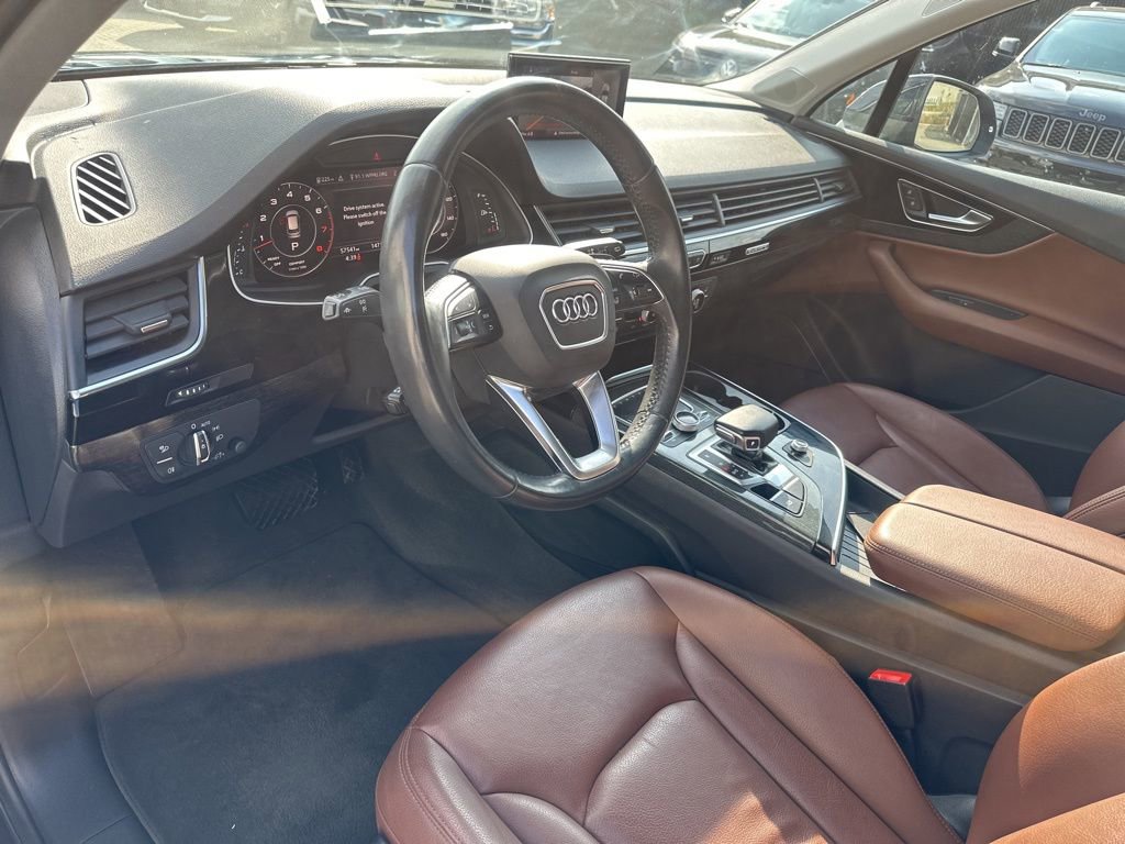 Used 2018 Audi Q7 3.0T Premium Plus w/ Premium Plus Package image 9