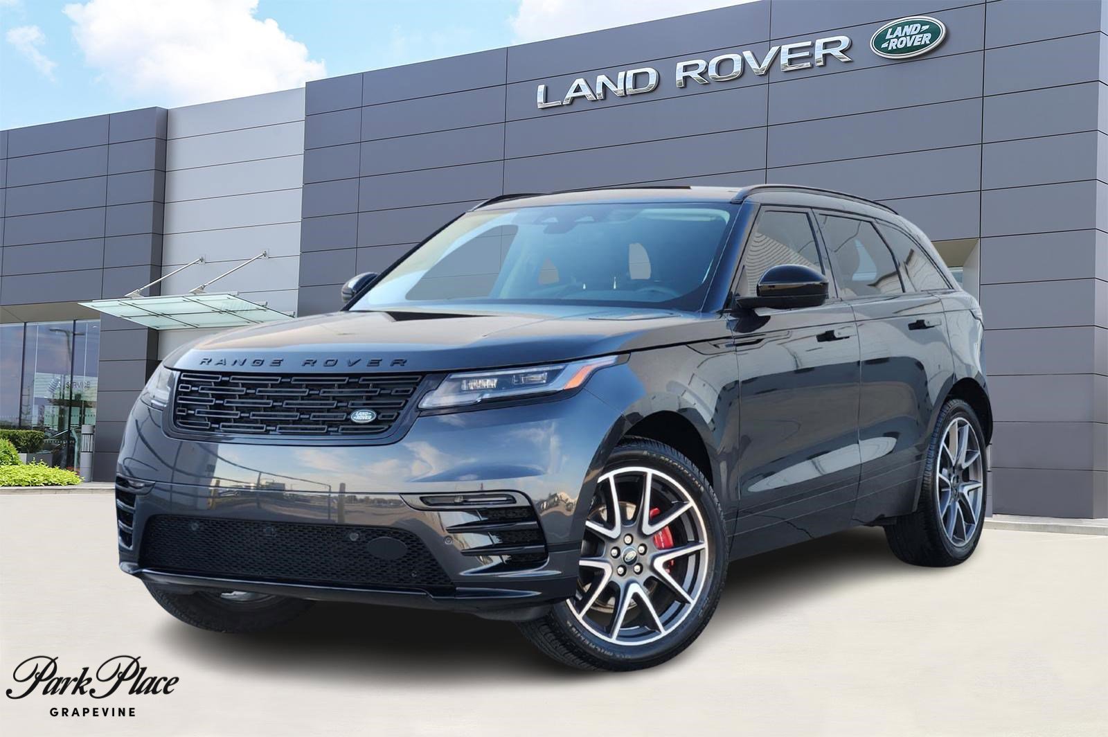 Used 2025 Land Rover Range Rover Velar Dynamic SE