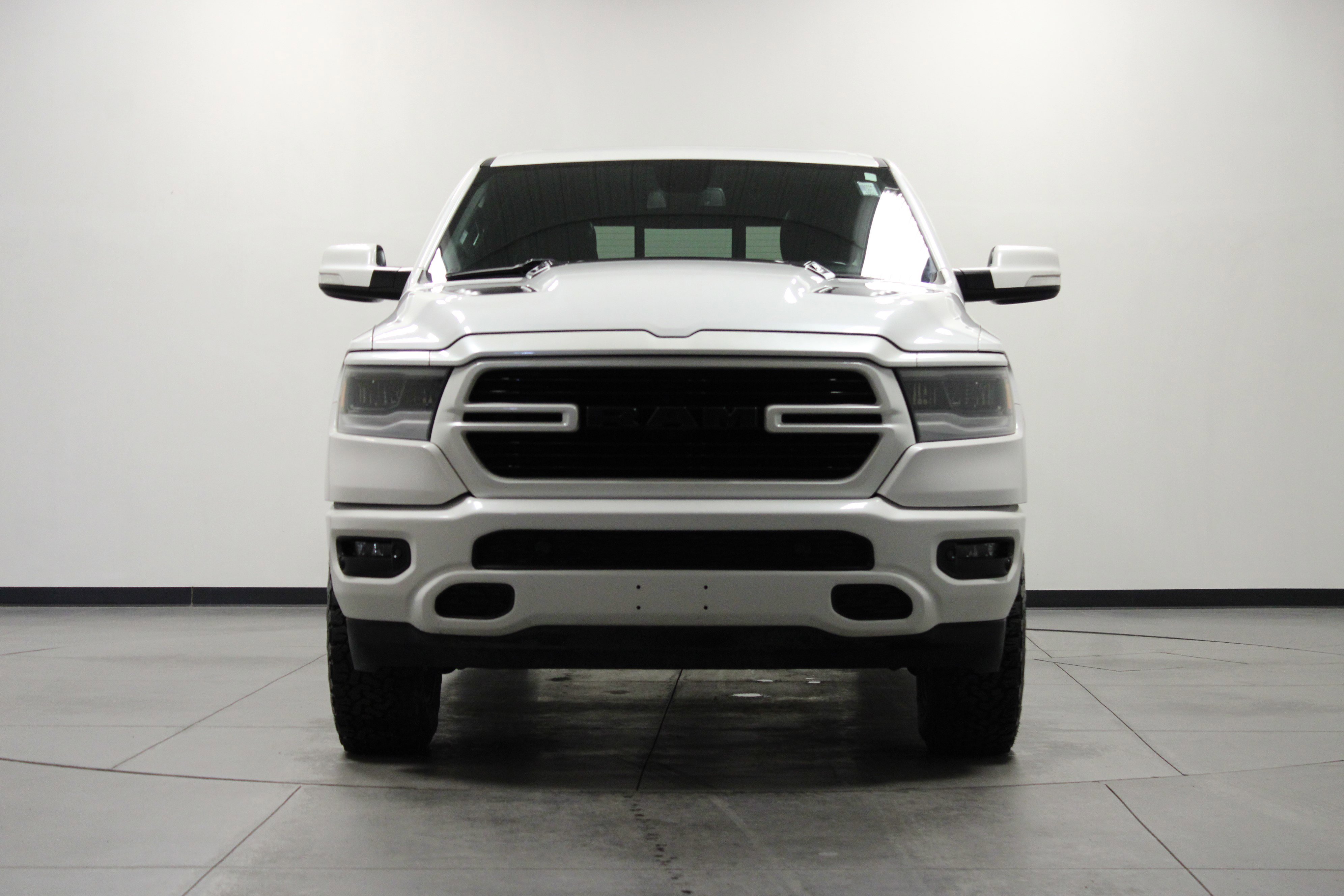 Used 2019 RAM 1500 Sport w/ Level 2 Equipment Group AWD/4WD image 9