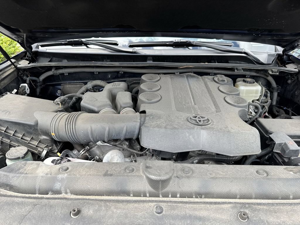Used 2018 Toyota 4Runner SR5 image 58