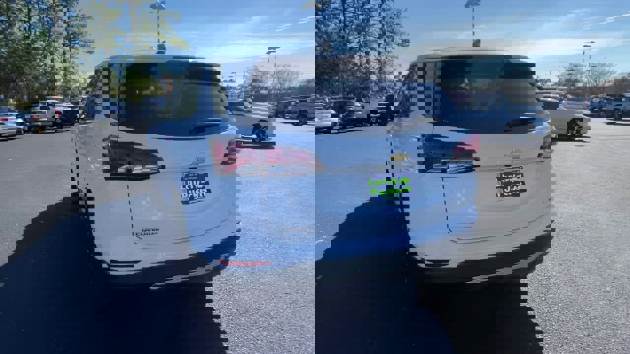 Used 2024 Chevrolet Equinox LT image 7