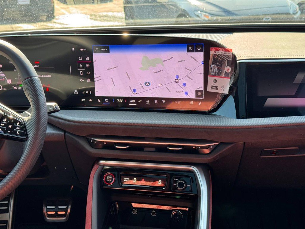 New 2025 Audi SQ5 Prestige image 10