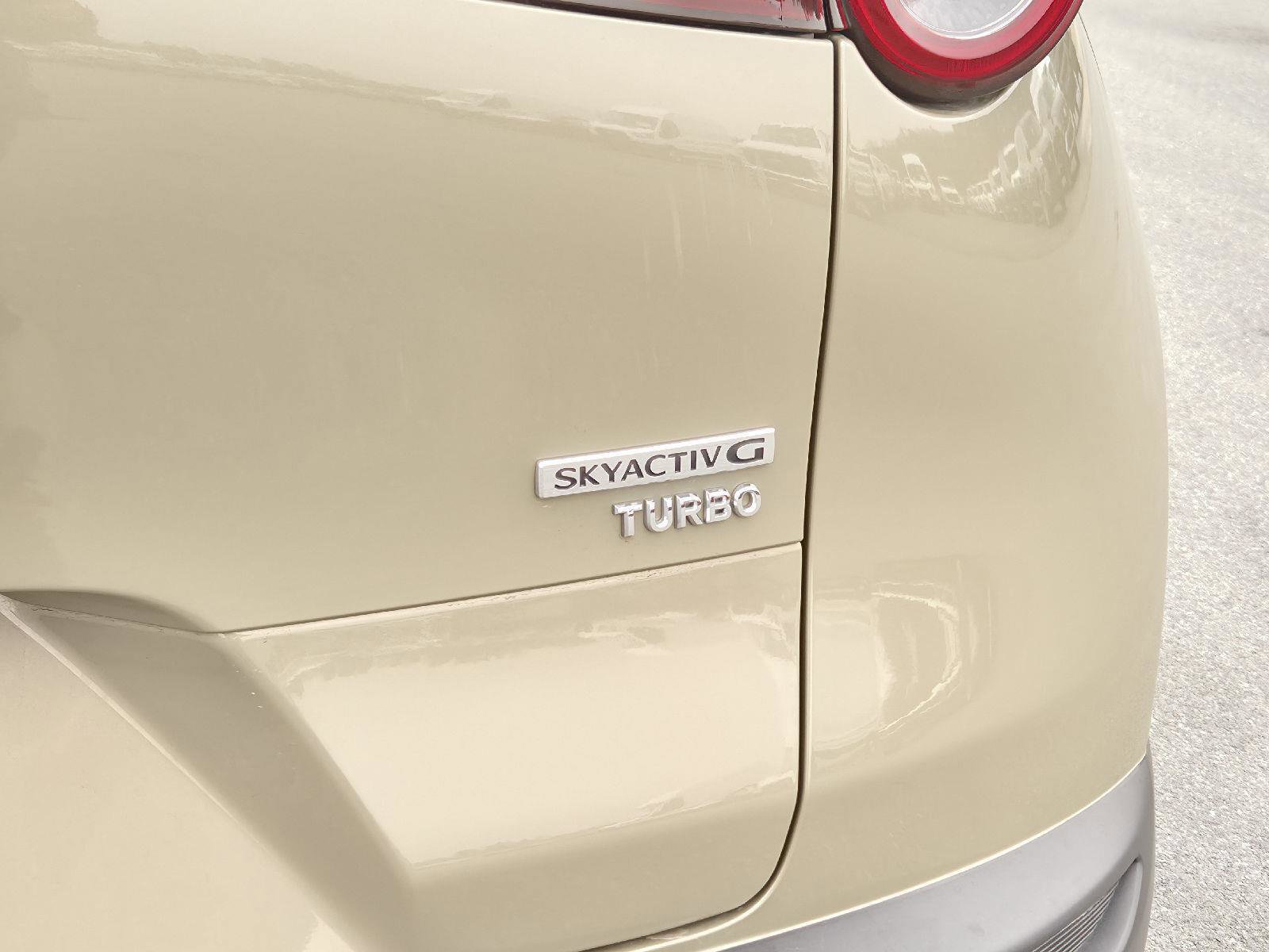 Used 2025 MAZDA CX-30 Carbon image 27