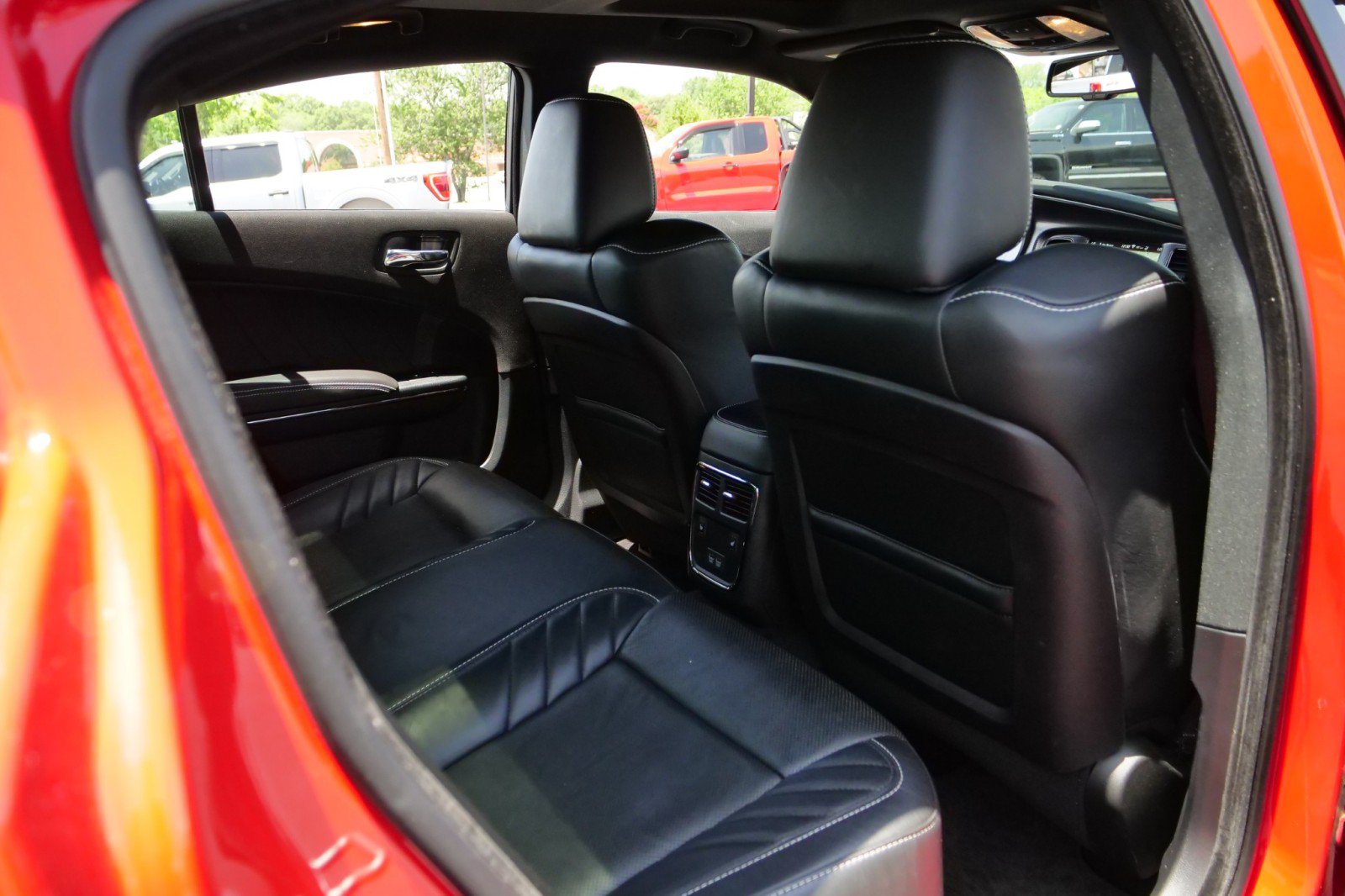 Used 2018 Dodge Charger SRT Hellcat RWD image 39