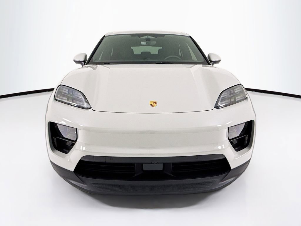 New 2026 Porsche Macan Electric image 6