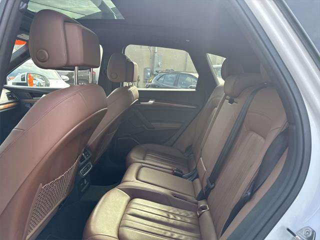 Used 2023 Audi Q5 2.0T Premium Plus image 11