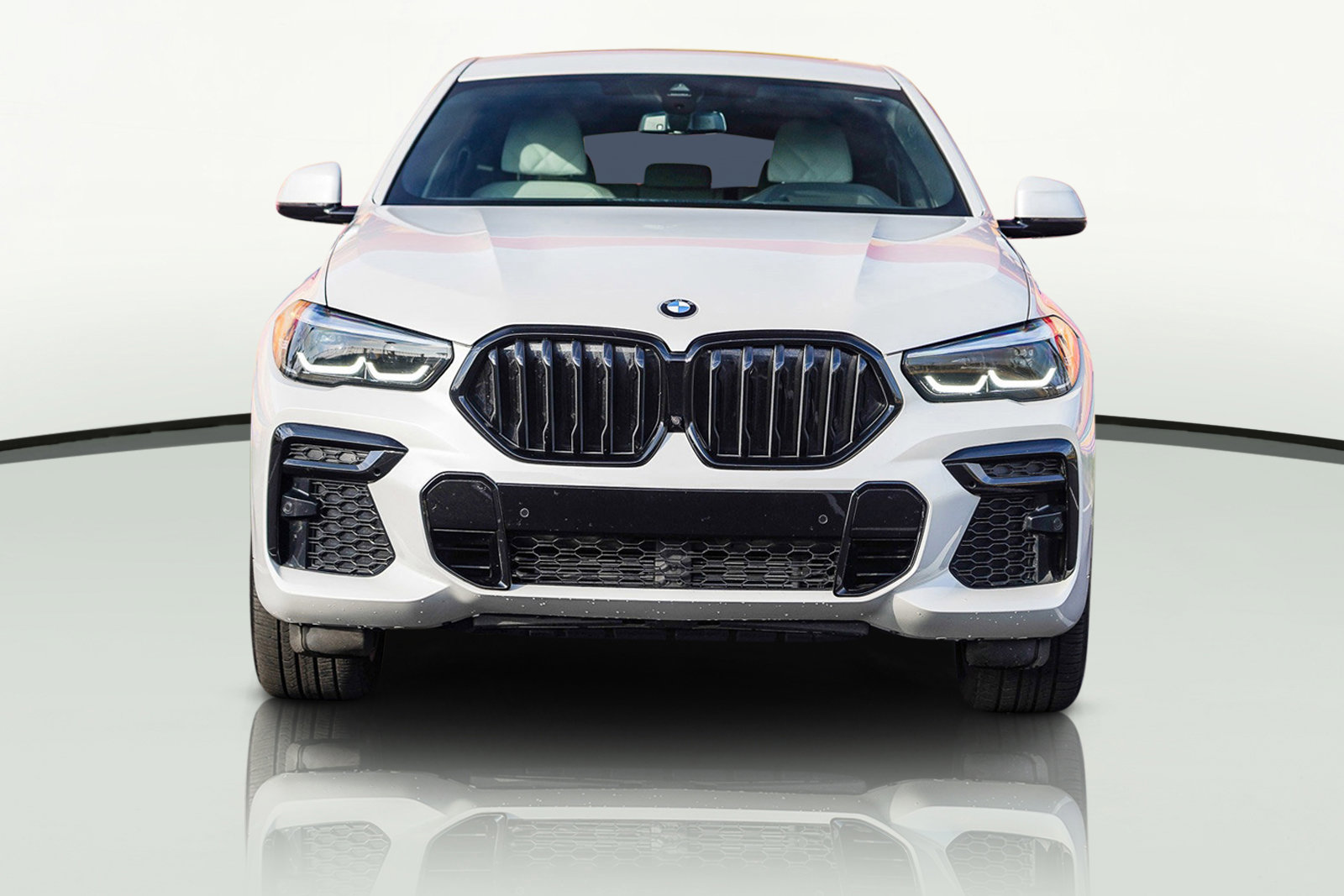 Used 2023 BMW X6 xDrive40i w/ M Sport Package image 4