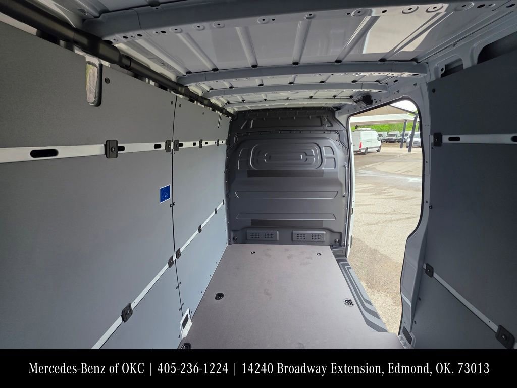 New 2026 Mercedes-Benz Sprinter 2500 image 8