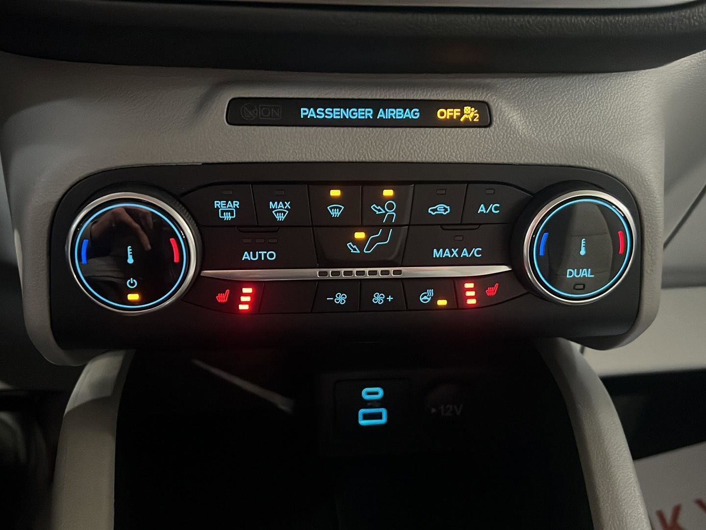 Used 2023 Ford Escape Active image 32