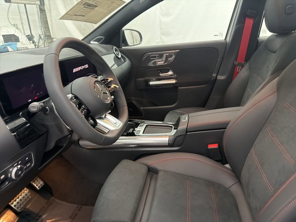 New 2026 Mercedes-Benz GLA 35 AMG 4MATIC image 14