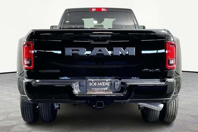 New 2026 RAM 3500 Big Horn AWD/4WD image 5