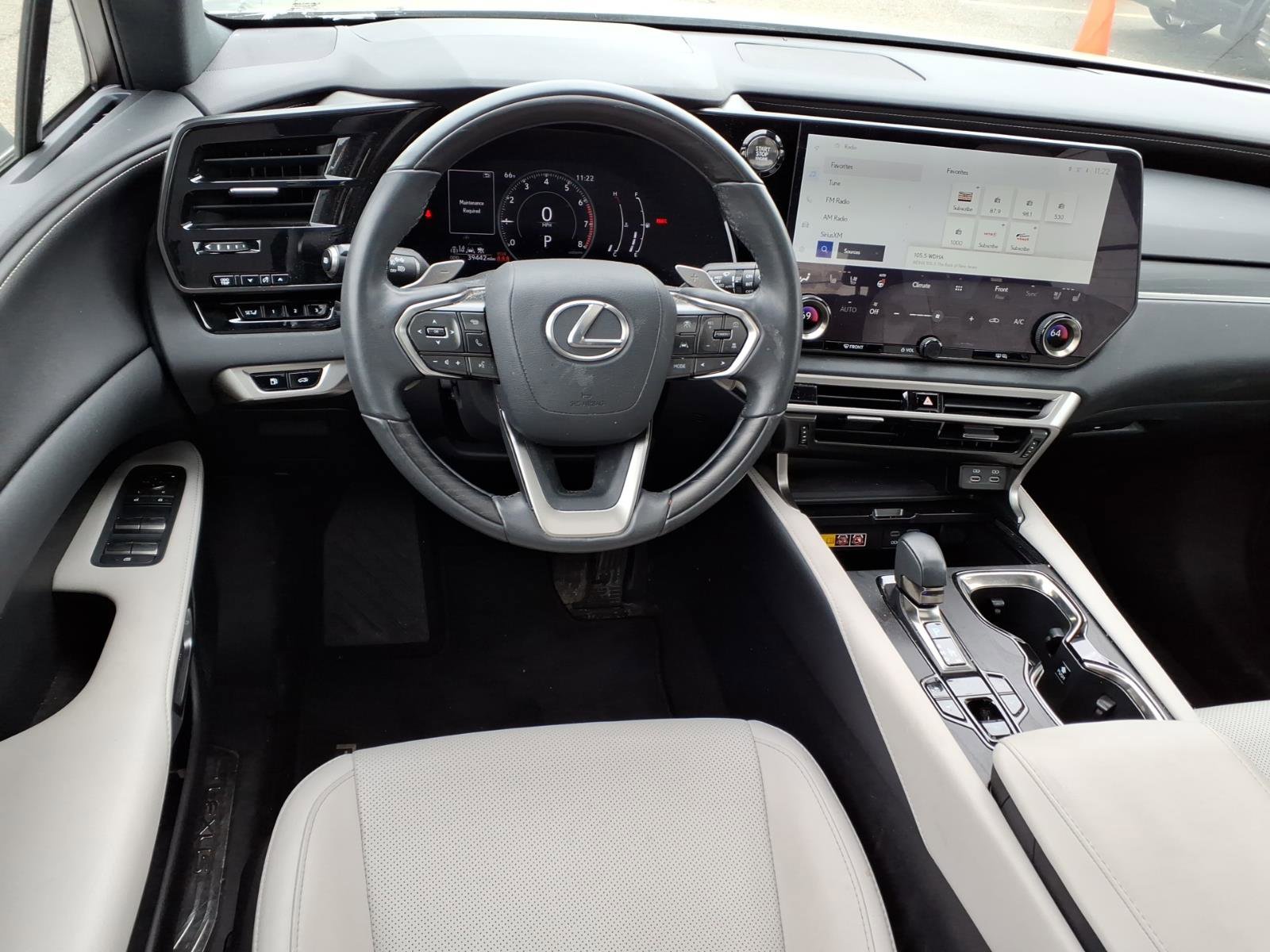 Used 2024 Lexus RX 350 Premium w/ Cold Area Package AWD/4WD image 9