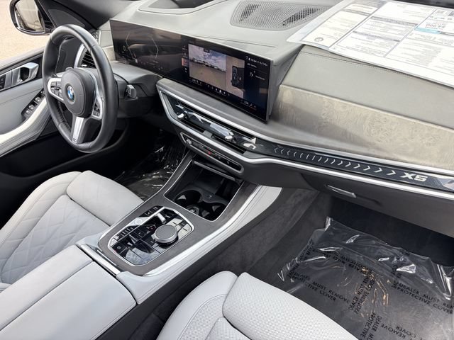Used 2026 BMW X5 xDrive40i w/ M Sport Package AWD/4WD image 14