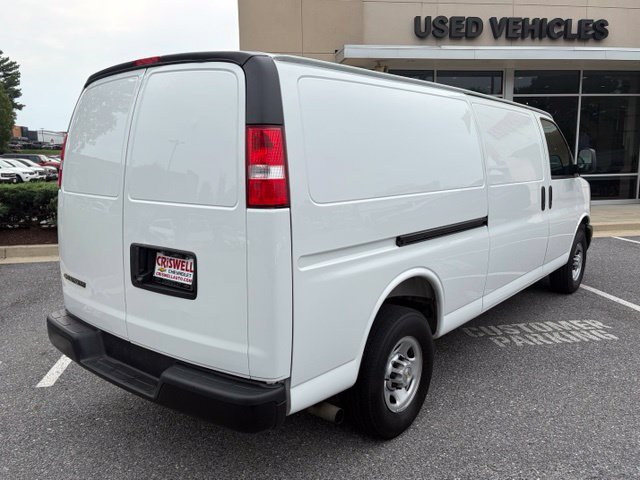 Used 2025 Chevrolet Express 2500 Extended w/ Driver Convenience Package RWD image 8