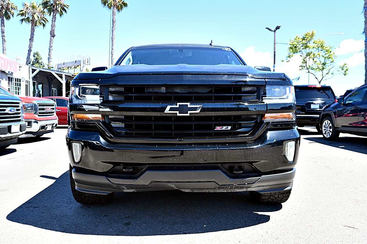 Used 2016 Chevrolet Silverado 1500 LT w/ All Star Edition AWD/4WD image 2