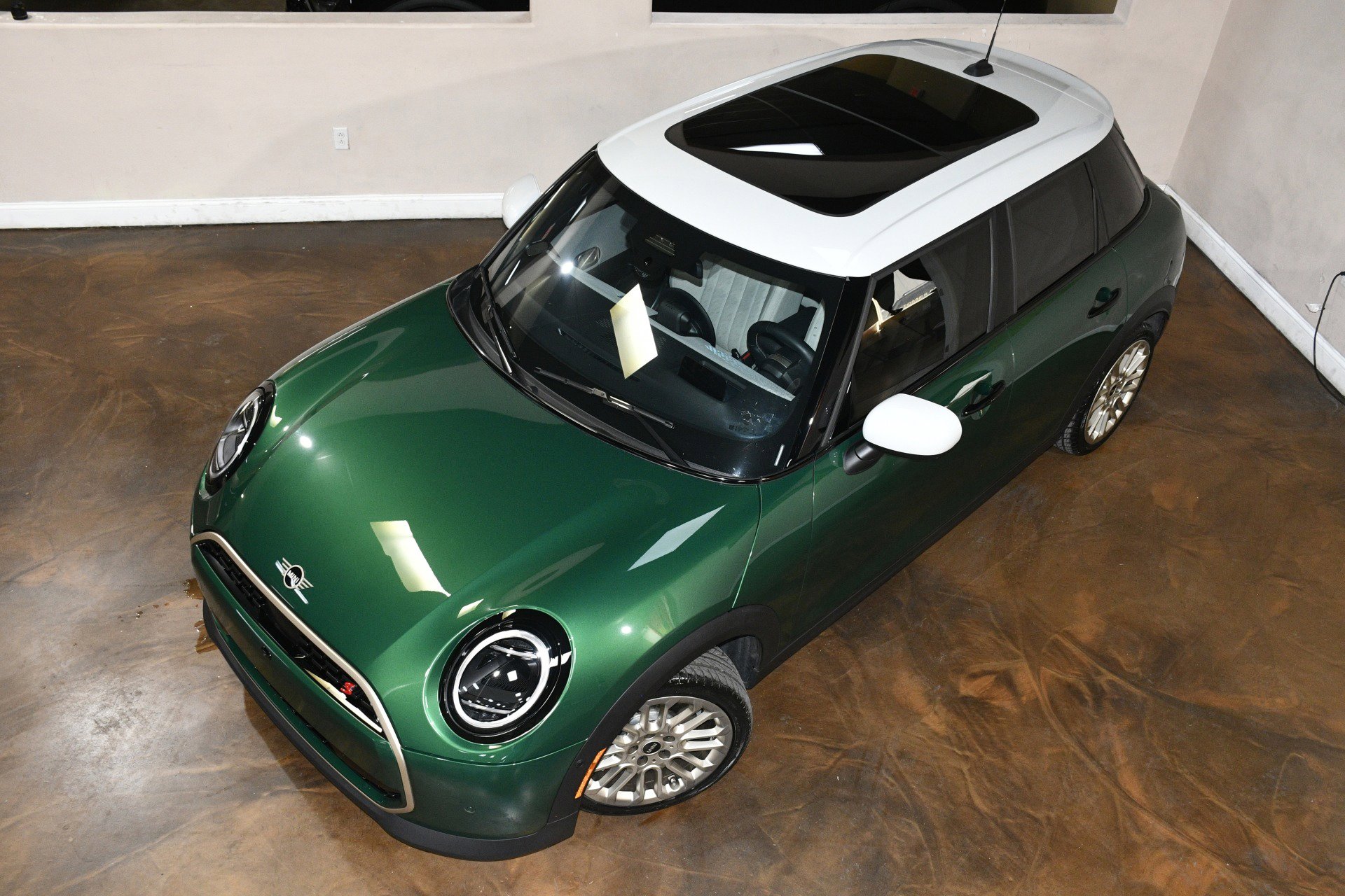 Used 2025 MINI Cooper S image 74