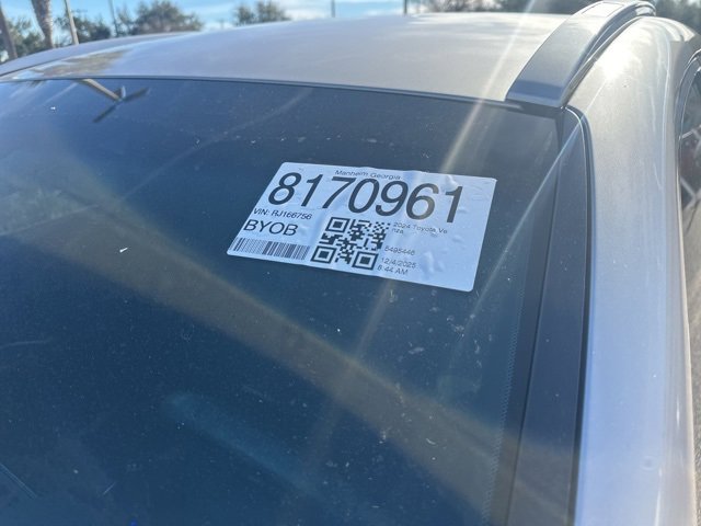 Used 2024 Toyota Venza Limited image 9