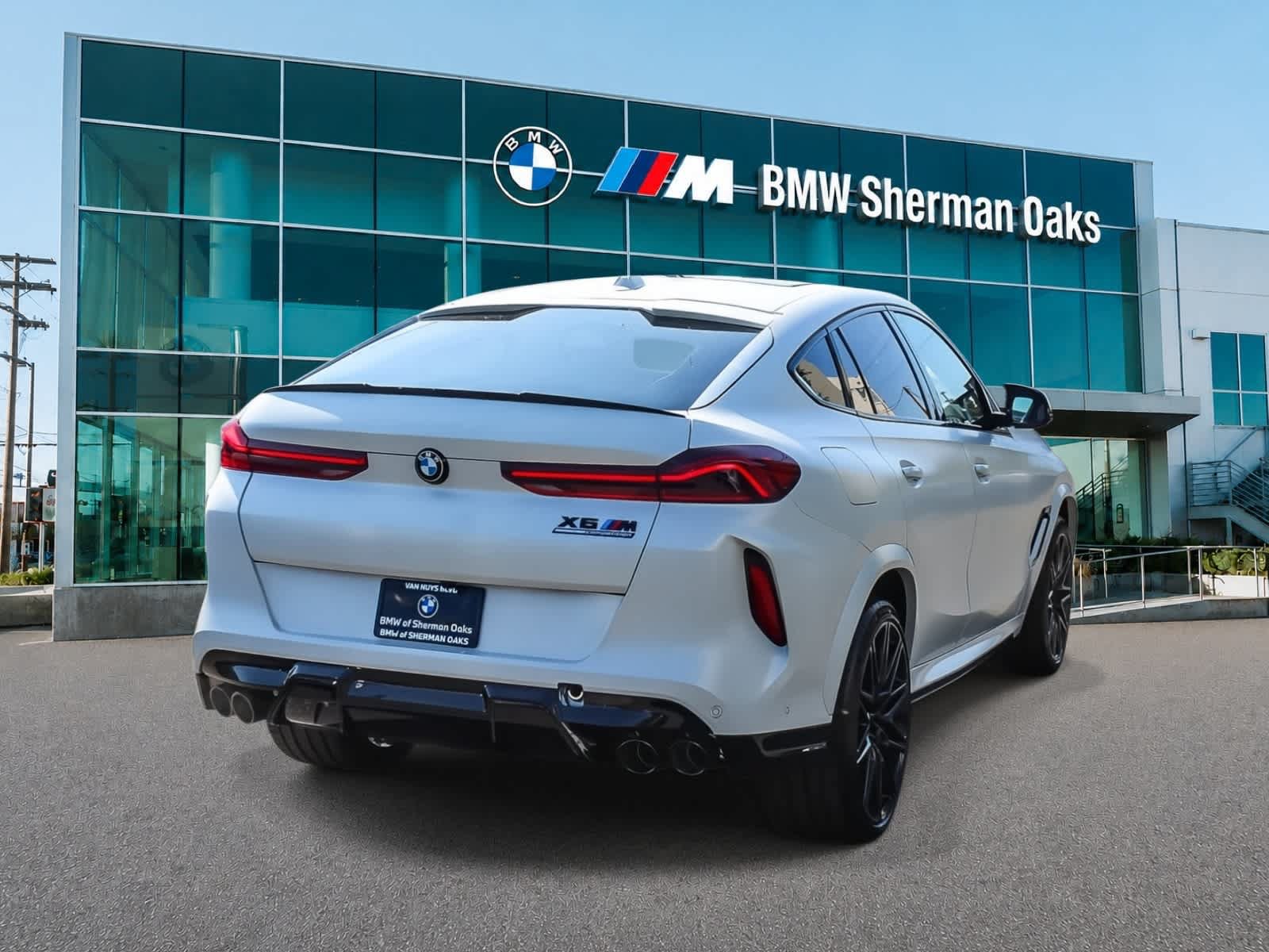 New 2027 BMW X6 M Competition w/ Executive Package AWD/4WD image 4