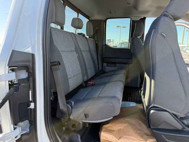 New 2026 Ford F550 4x4 Supercab Super Duty image 14