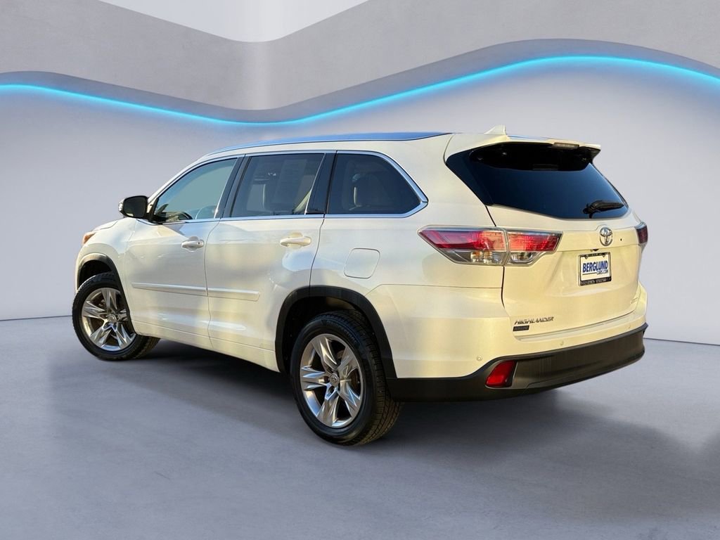 Used 2014 Toyota Highlander Limited image 5