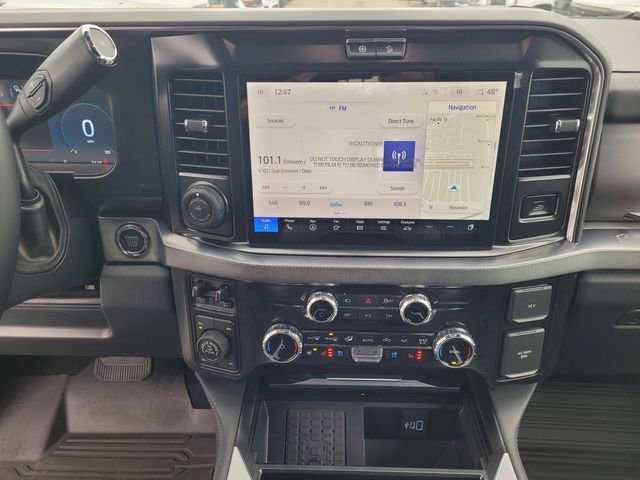 New 2026 Ford F350 Platinum w/ Tremor Off-Road Package image 10