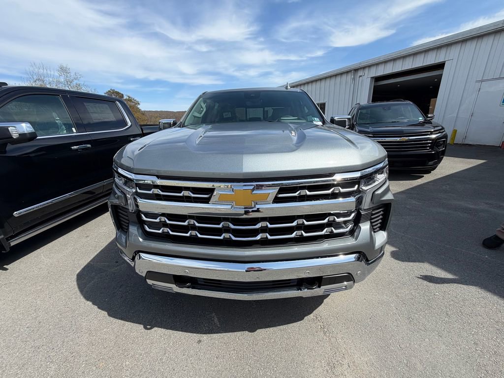 New 2026 Chevrolet Silverado 1500 LTZ AWD/4WD image 8