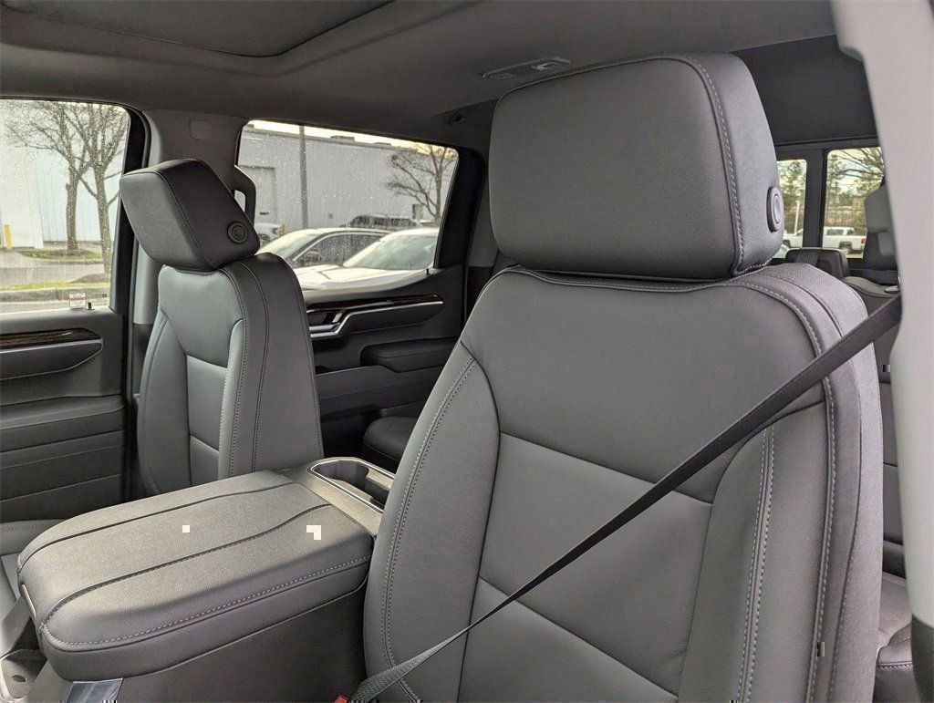 New 2026 GMC Sierra 1500 Elevation w/ Elevation Premium Package AWD/4WD image 11