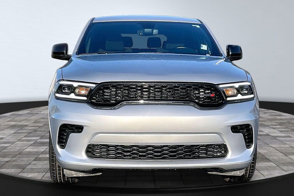 Used 2025 Dodge Durango GT image 3