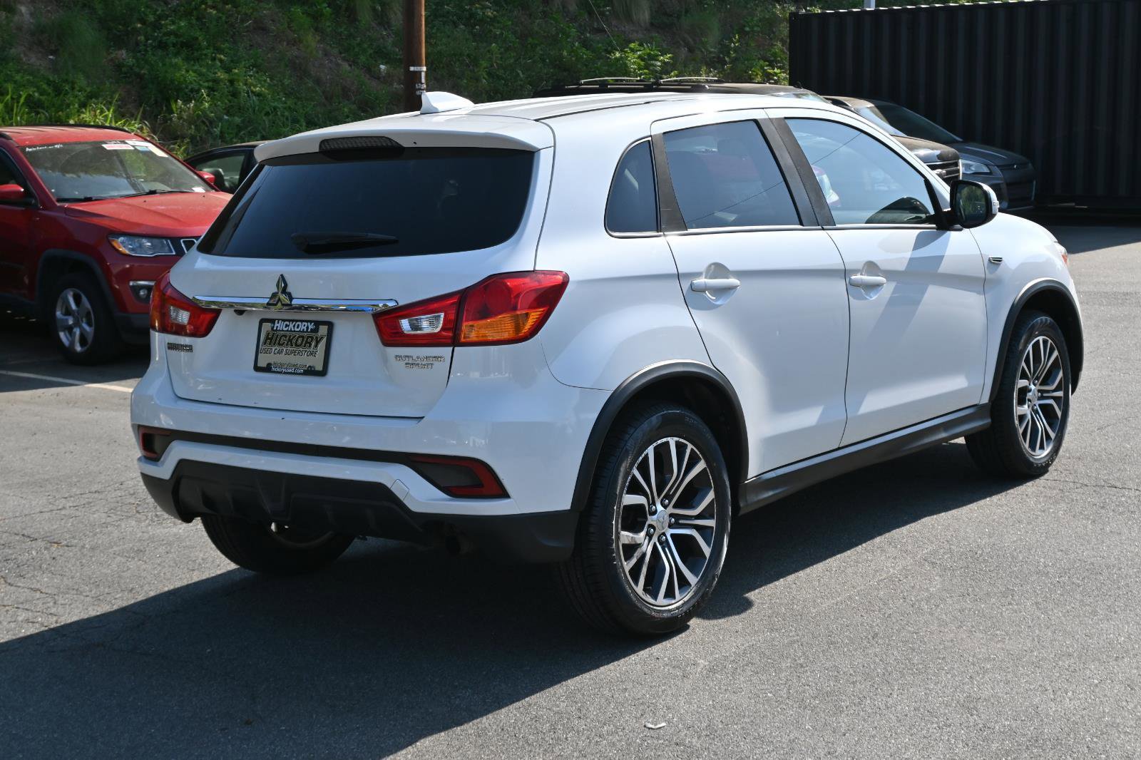 Used 2018 Mitsubishi Outlander Sport ES FWD image 7
