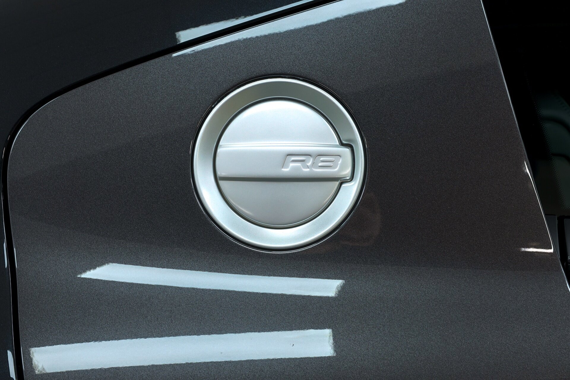Used 2011 Audi R8 V10 image 38