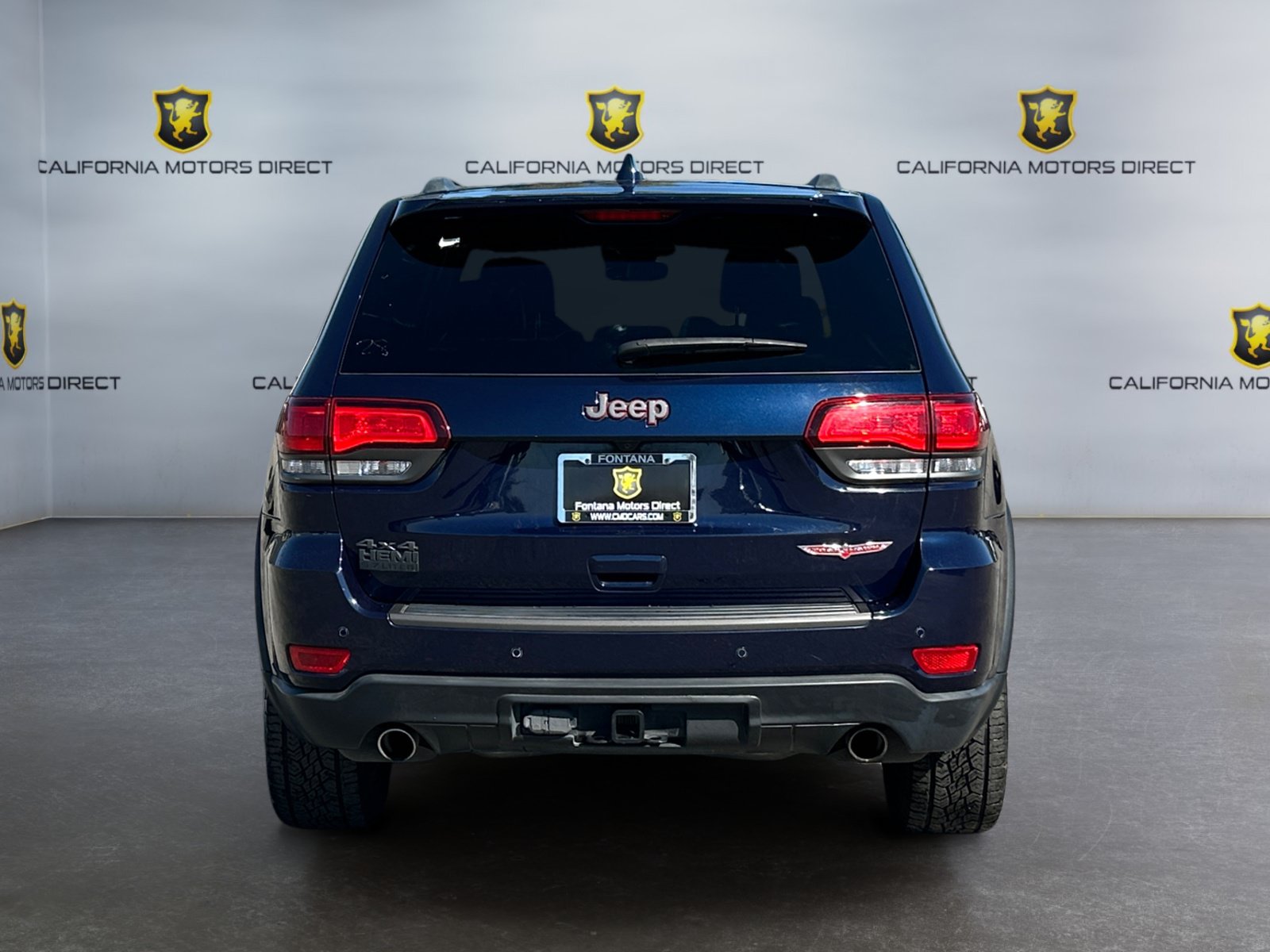 Used 2018 Jeep Grand Cherokee Trailhawk w/ Trailhawk Luxury Group AWD/4WD image 4