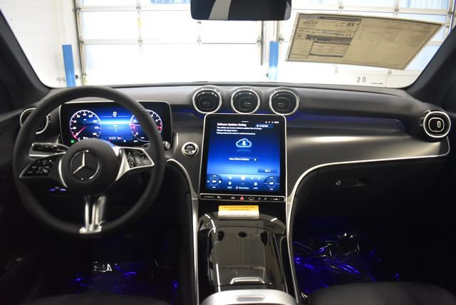 New 2026 Mercedes-Benz GLC 300 4MATIC image 5