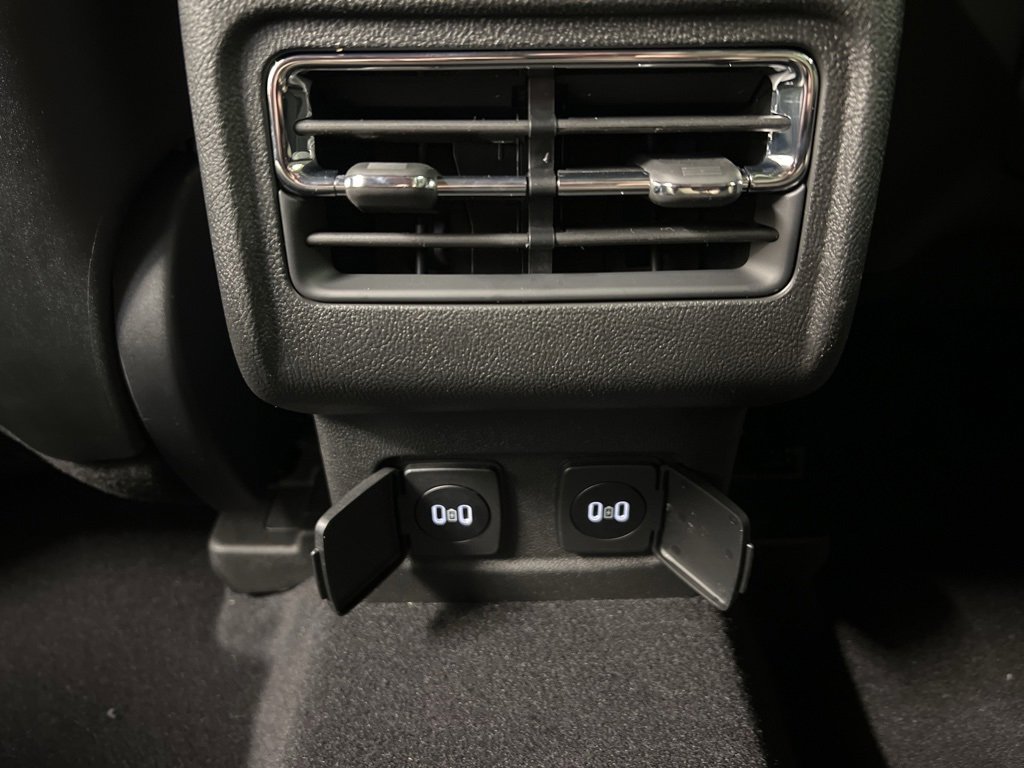 Used 2026 Lincoln Corsair Premiere image 34