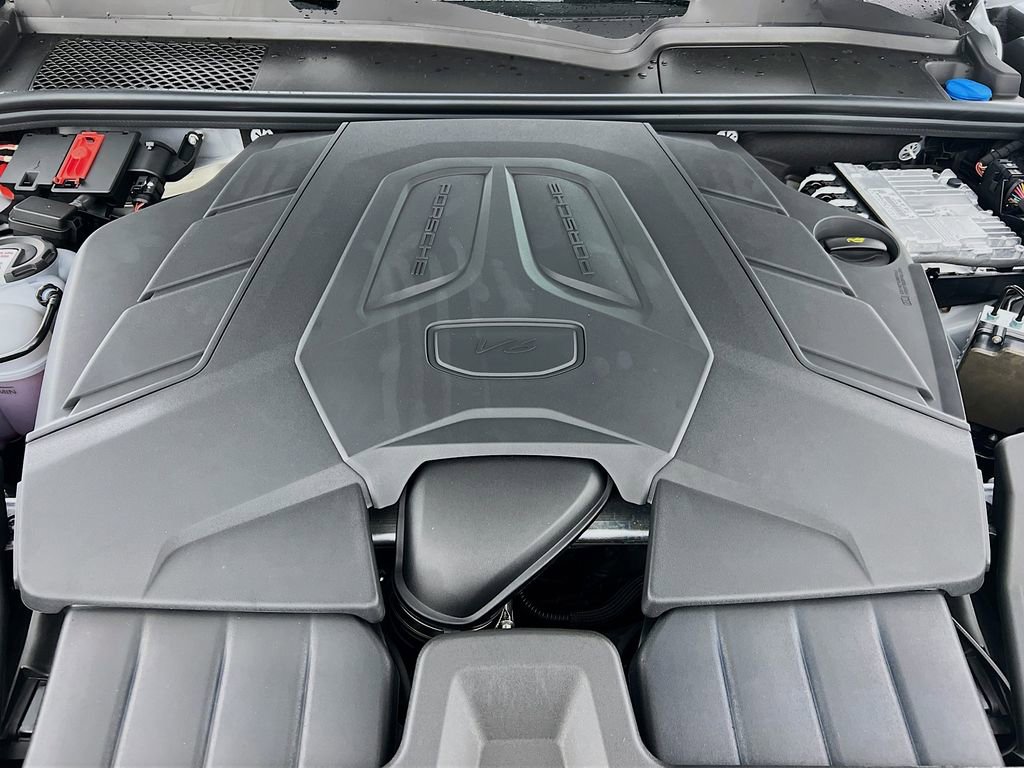 New 2026 Porsche Cayenne image 32
