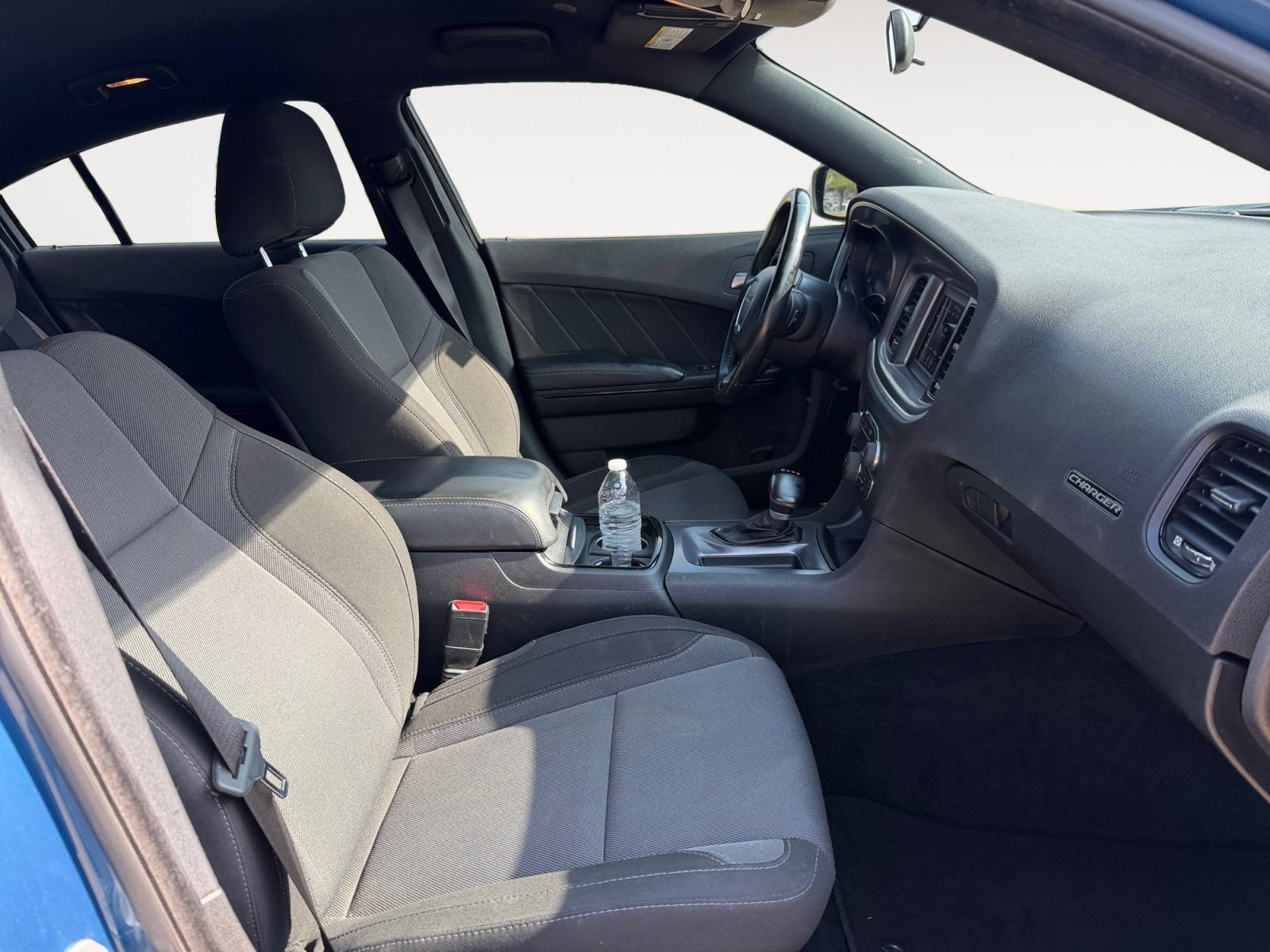 Used 2020 Dodge Charger SXT w/ Blacktop Package RWD image 15