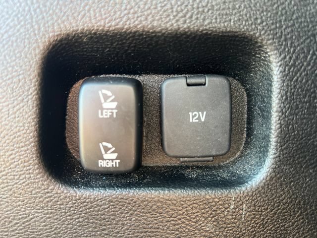 Used 2021 Ford Edge SEL w/ Convenience Package AWD/4WD image 9