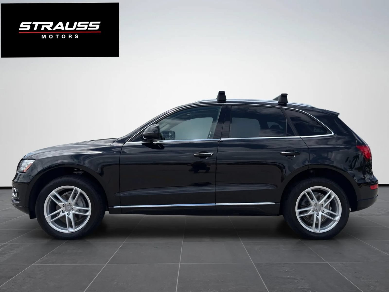 Used 2016 Audi Q5 2.0T Premium Plus w/ Technology Package AWD/4WD image 6
