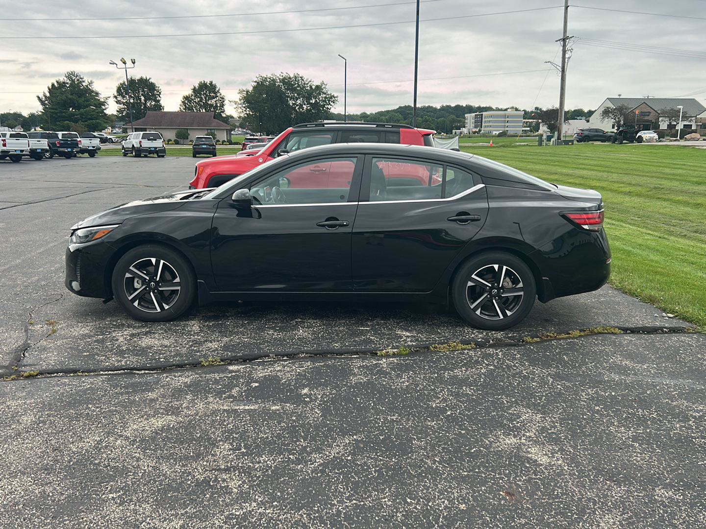 Used 2025 Nissan Sentra SV w/ All-Weather Package FWD image 18