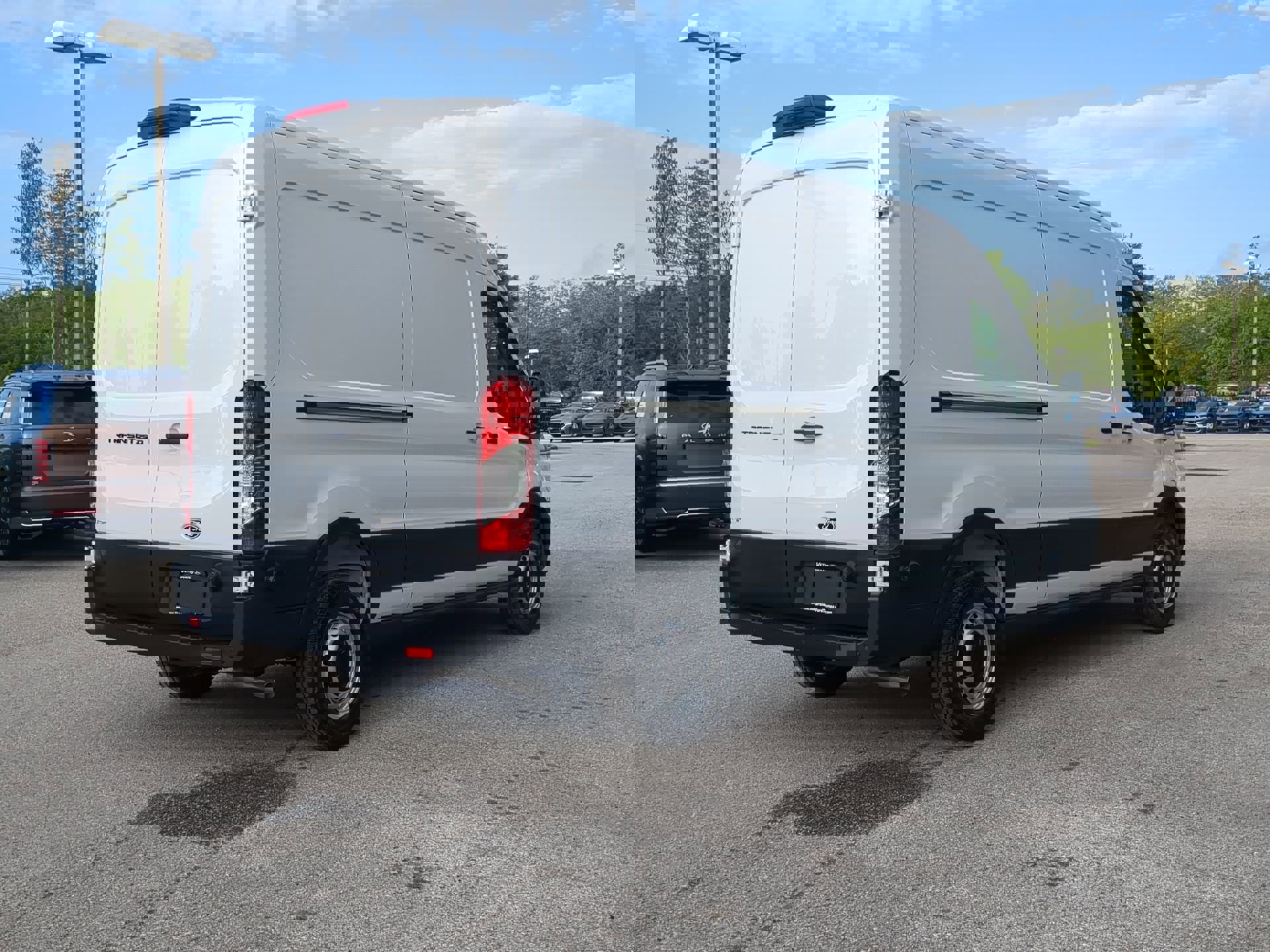 New 2026 Ford Transit 250 148 Medium Roof image 42