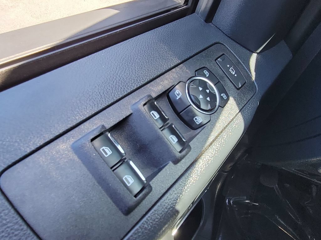 Used 2022 Ford F350 Lariat w/ Lariat Ultimate Package AWD/4WD image 23