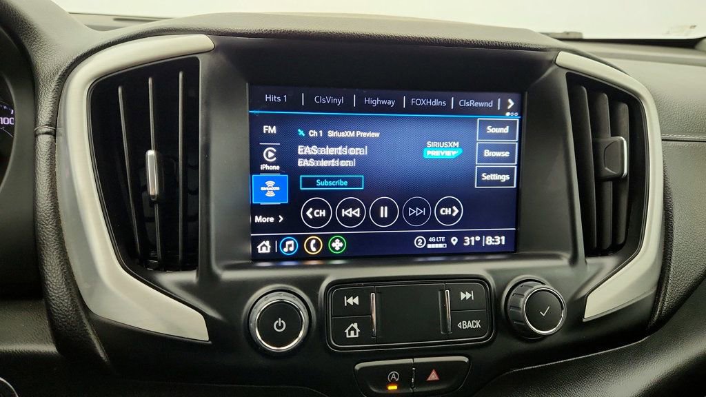 Used 2022 GMC Terrain SLT image 18