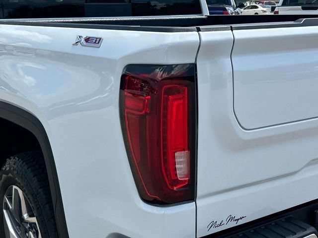 New 2026 GMC Sierra 1500 SLT w/ SLT Premium Plus Package AWD/4WD image 11