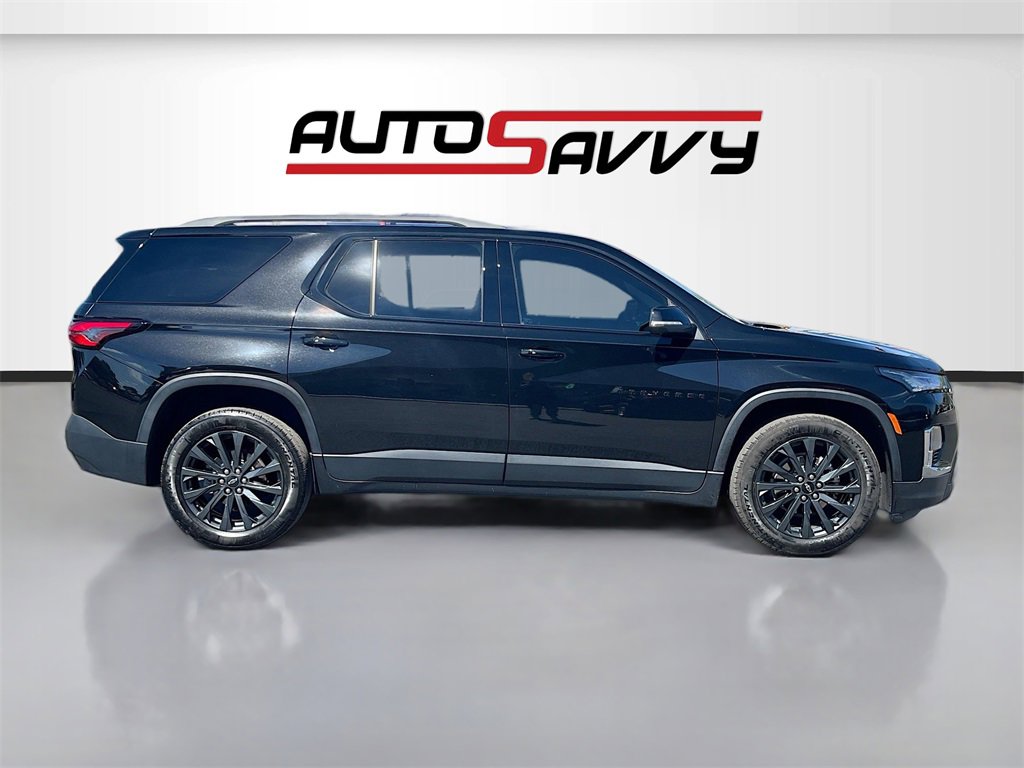 Used 2023 Chevrolet Traverse RS image 8