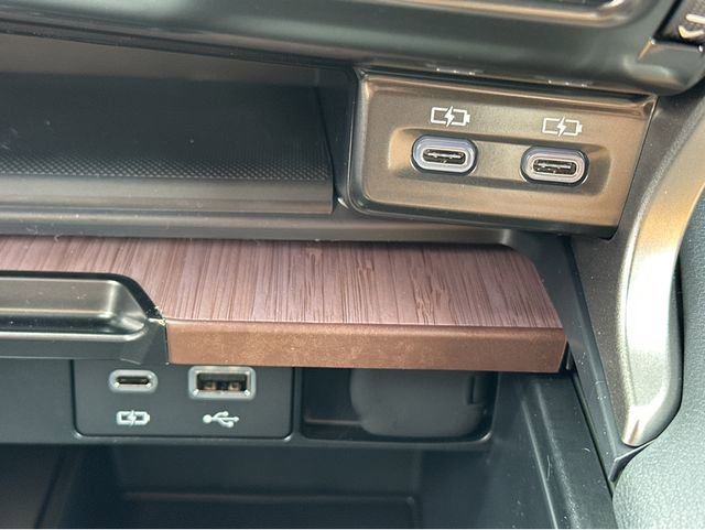 New 2026 Lexus RX 450h AWD image 32